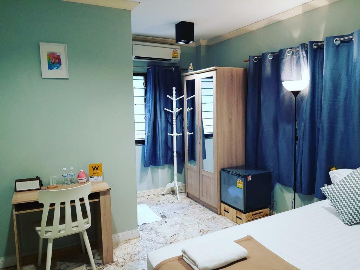 Wang Lang Hostel Bangkok Extérieur photo
