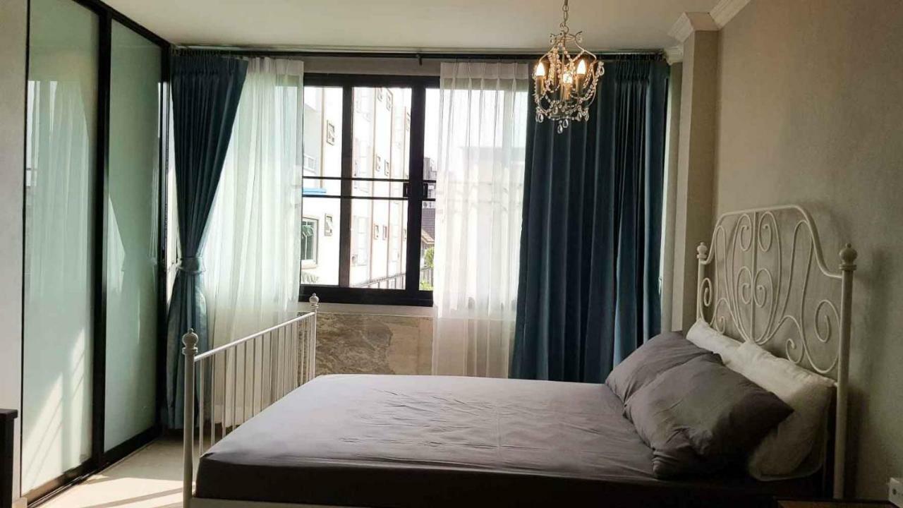 Wang Lang Hostel Bangkok Extérieur photo